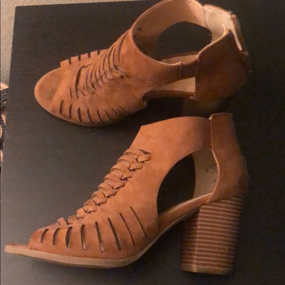 Wedges - Picture 2 of 3